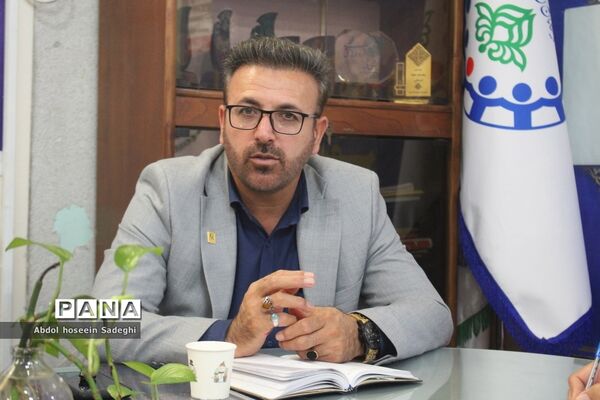 جلسه هم‌اندیشی سازمان دانش‌آموزی‌‌ استان بوشهر و اداره مشارکت‌ها و مدارس غیر‌دولتی