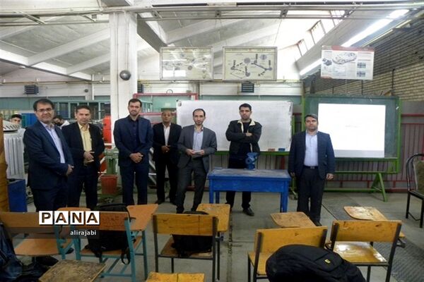 بازدید معاون آموزش متوسطه وزارت آموزش و پرورش از منطقه کهریزک