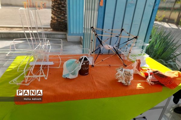 برپایی نمایشگاه خلاقیت دبیرستان علامه قزوینی منطقه ۱۵