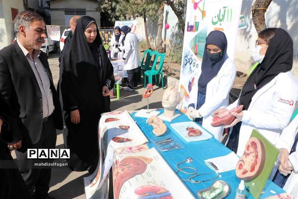 مسابقات آزمایشگاهی در پژوهش‌سرای بصیرت ناحیه دو شهرری