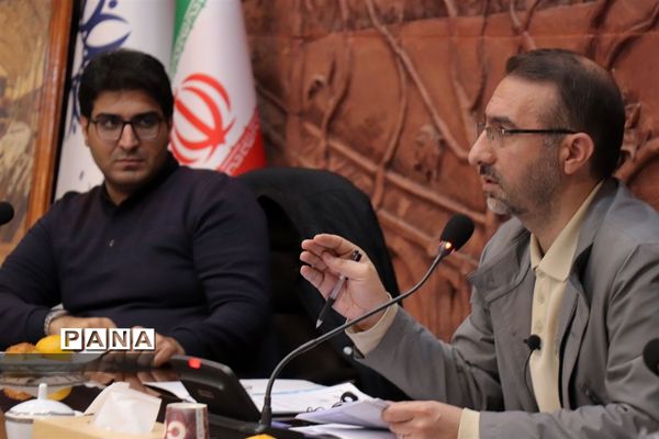 ششمین نشست خبری روح‌‌الله رشیدی