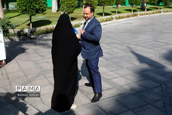 حاشیه جلسه هیات دولت