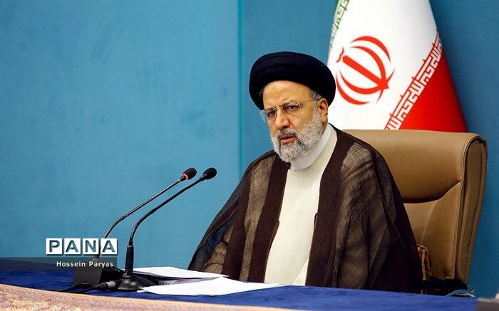 تلاش مضاعف مسئولان‌ در پیشبرد امور‌ راهکاری مؤثر برای مقابله با جنگ ترکیبی دشمن است