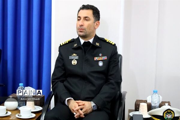 دیدار دریادار فرمانده دانشگاه علوم دریایی امام خمینی نوشهر با نماینده ولی فقیه
