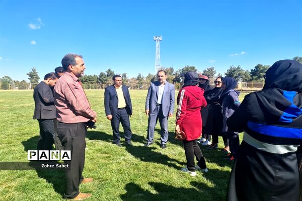 دومیدانی دختران آموزشگاه متوسطه شهرستان اقلید