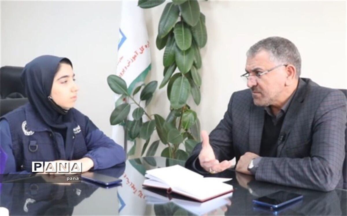 طرح 313 سازمان دانش‌آموزی‌ مانع هویت‌زدایی ‌می‌شود