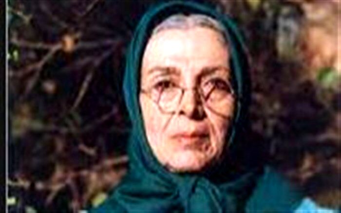 برگی از دفتر زندگی زنده‌یاد نیکو خردمند به موزه سینما اهدا شد