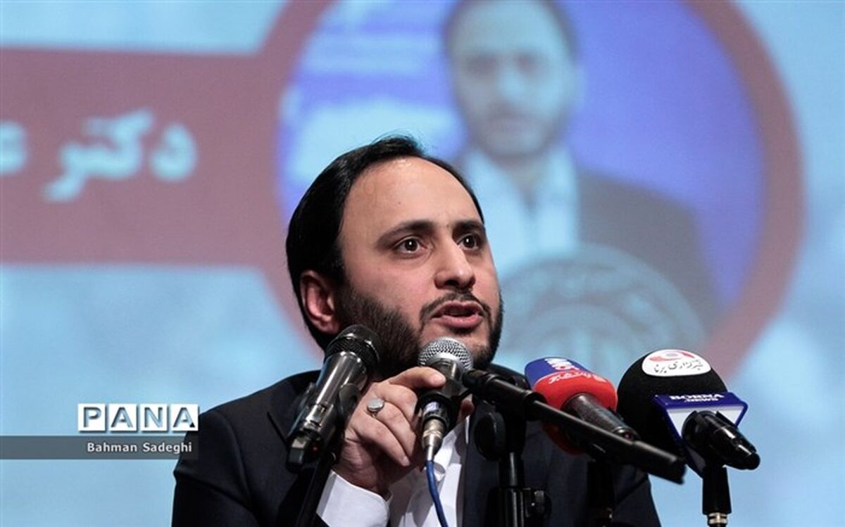 برای داشتن ایرانی قدرتمند باید به همه رویکردها توجه کرد