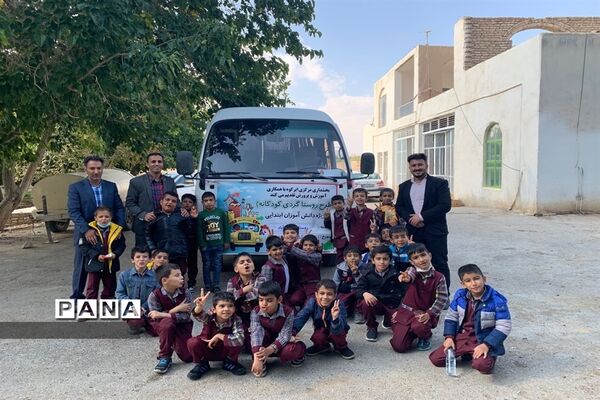 طرح روستا گردی دانش‌آموزان در ابرکوه