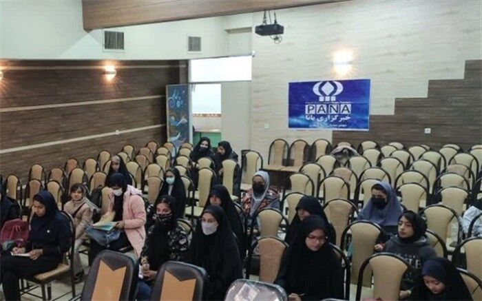 برگزاری دوره آموزشی برای خبرنگاران جدید آموزش و پرورش اسلامشهر/فیلم
