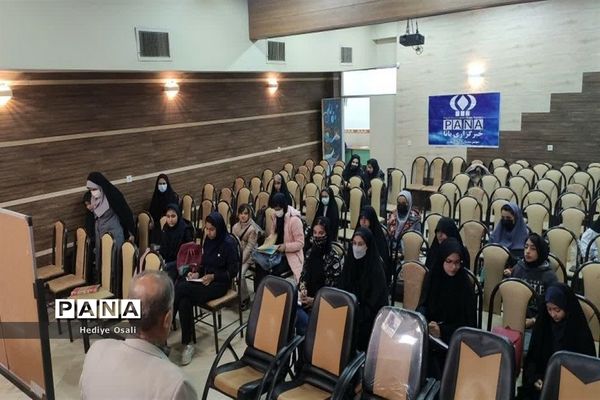 دوره آموزش خبرنگاران دانش‌آموز پانا دراسلامشهر