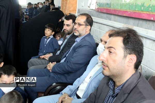 یادواره شهدا و تشییع شهید گمنام در مدرسه محمدی کاشانی قم