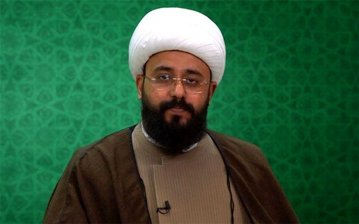 دشمن از عدم آشنایی نوجوانان با مشاهیر کشورمان سوءاستفاده می‌کند