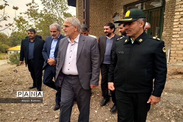 بازدید وزیر آموزش و پرورش از اردوگاه توچال پاکدشت