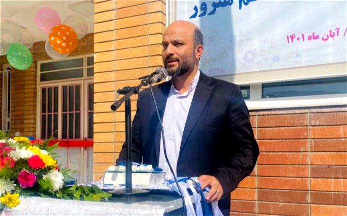 مشارکت مردمی در مدرسه‌سازی نشانه پیوند و تعامل عمیق جامعه با نظام است