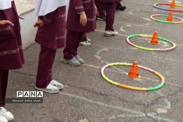 برگزاری المپیاد ورزشی در دبستان حضرت زهرا(س) رودهن