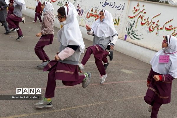 برگزاری المپیاد ورزشی در دبستان حضرت زهرا(س) رودهن