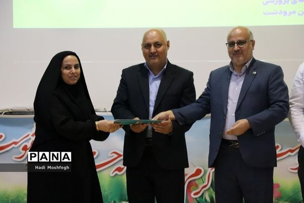 برگزاری نشست قطبی اداره فرهنگی هنری، اردوها و فضاهای پرورشی فارس