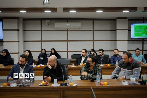 پنجمین نشست اداری قائم مقام سازمان دانش‌آموزی با کارکنان سازمان دانش‌آموزی مرکز