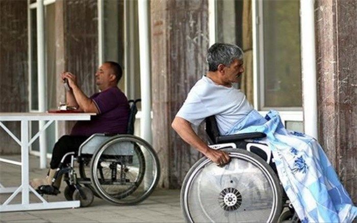 همسران جانبازان «نشان ویژه بردباری» می‌گیرند