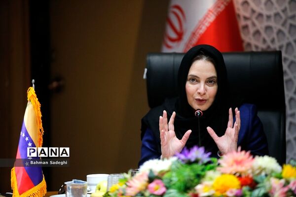 دیدار وزیرآموزش و پرورش با وزیرعلوم و معاون رئیس‌جمهور ونزوئلا