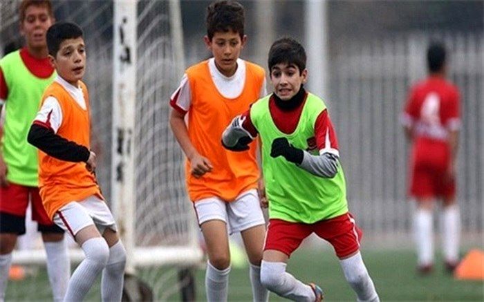 برگزاری مرحله کشوری مسابقات فوتبال دانش‌آموزی در دهه فجر