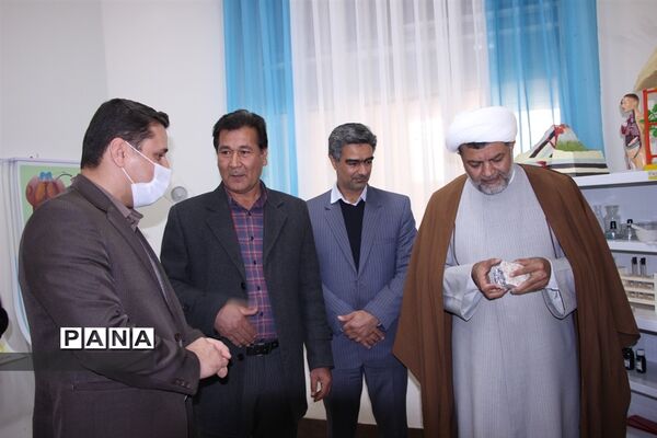 افتتاح آزمایشگاه در دبستان شهید سلیمانی تربت‌جام