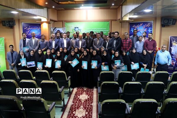 نشست‌ مدیران و کارشناسان کانون‌های فرهنگی تربیتی قطب جنوب فارس