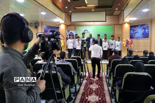 نشست‌ مدیران و کارشناسان کانون‌های فرهنگی تربیتی قطب جنوب فارس