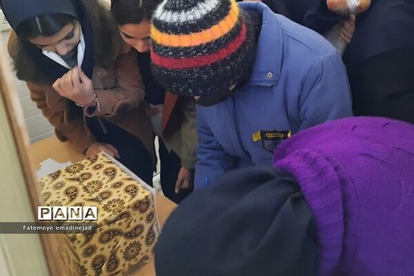 برگزاری انتخابات انجمن‌های ورزشی دانش‌آموزی در دبیرستان مهرآفرین رودهن