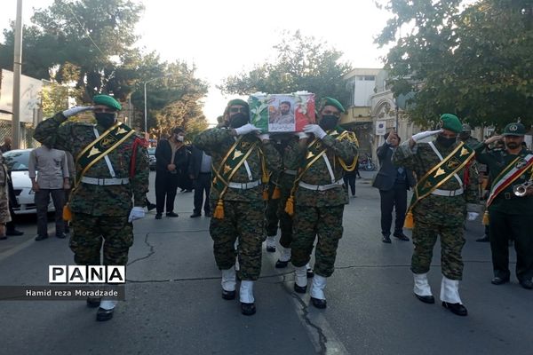 تشییع باشکوه شهید بسیجی مدافع امنیت حسن براتی در کاشمر