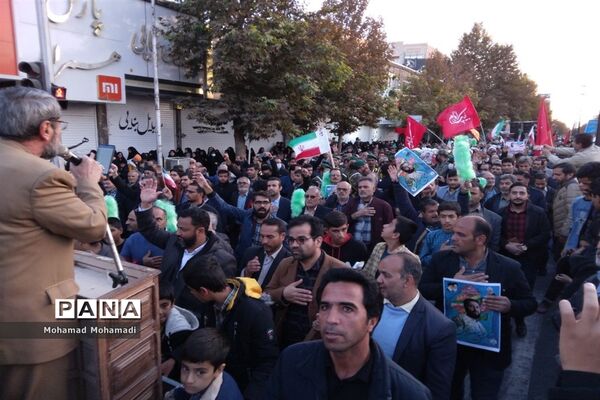 تشییع باشکوه شهید بسیجی مدافع امنیت حسن براتی در کاشمر