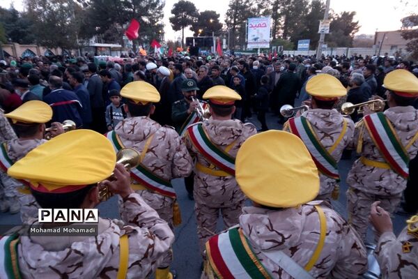 تشییع باشکوه شهید بسیجی مدافع امنیت حسن براتی در کاشمر