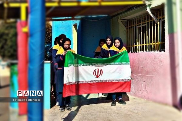 افتتاح کتابخانه دانش‌آموزی در شهرستان قرچک