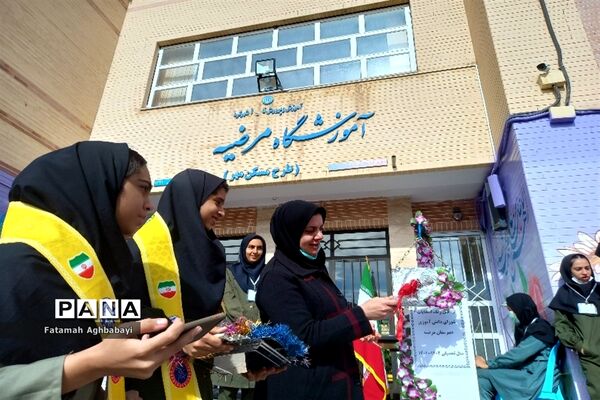 انتخابات شورای دانش‌آموزی در دبیرستان مرضیه شهرکرد