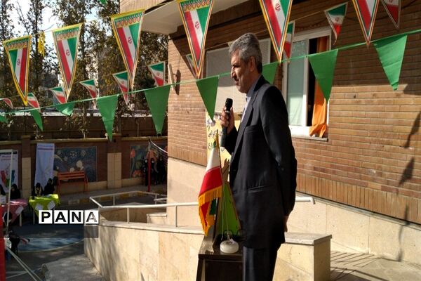برگزاری انتخابات شورای دانش‌آموزی درآموزشگاه شهید‌زارع ناحیه ۳ کرج