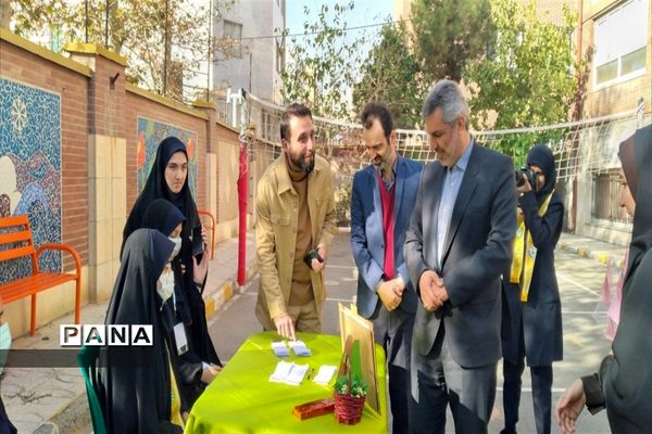 برگزاری انتخابات شورای دانش‌آموزی درآموزشگاه شهید‌زارع ناحیه ۳ کرج