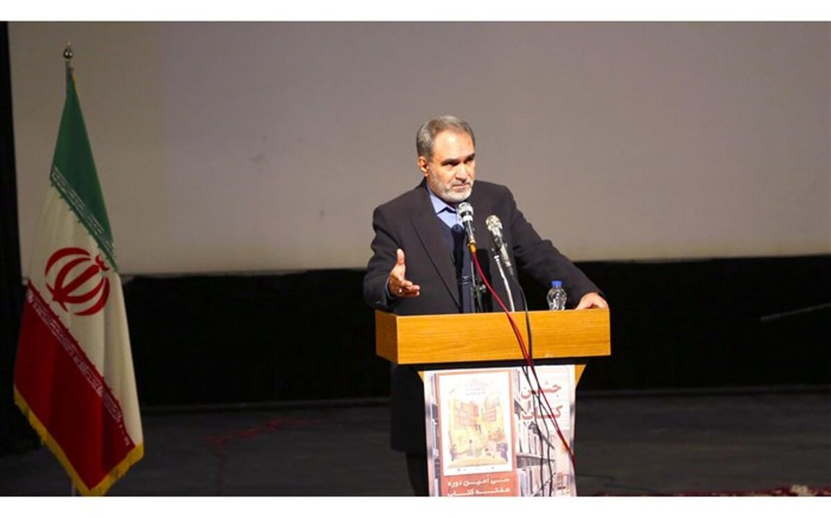 ۴۳ درصد اردبیلی‌ها روزانه نیم ساعت مطالعه می‌کنند