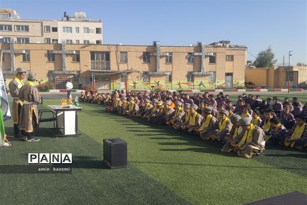 گردهمایی بزرگ دانش‌آموزی ایل من در شیراز