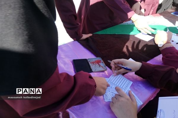 انتخابات شورای دانش‌آموزی در دبیرستان مائده گلوگاه