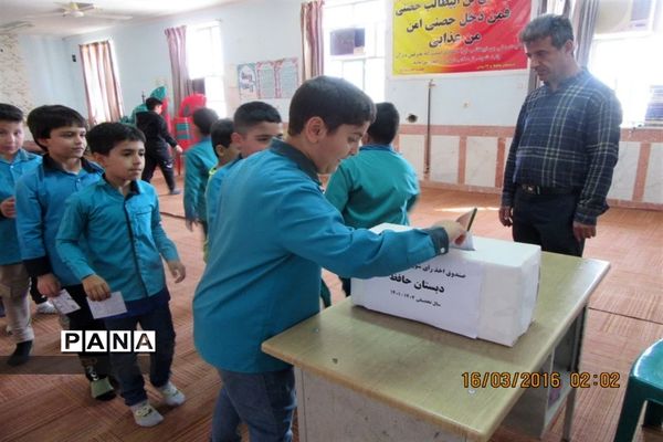 برگزاری انتخابات شوراهای دانش‌آموزی در مدارس شهرستان بهبهان