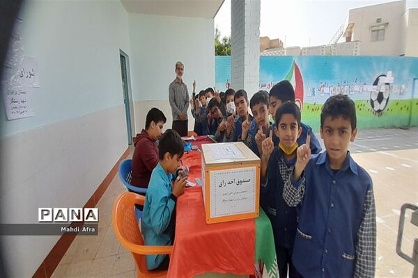 برگزاری انتخابات شوراهای دانش‌آموزی در مدارس شهرستان بهبهان