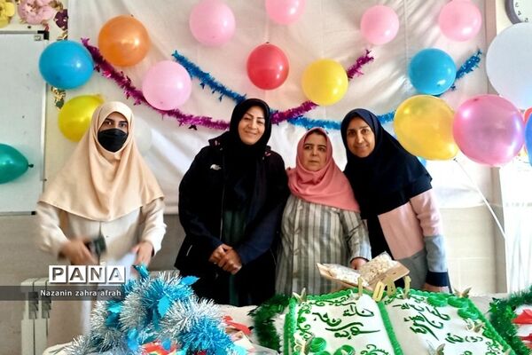 جشن قرآن در دبستان امام رضا(ع) رودهن