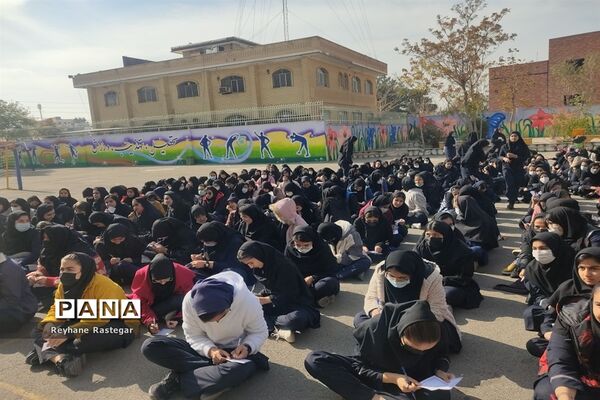 برگزاری انتخابات شورای دانش‌آموزی در مدرسه شاهد مرضیه(س)