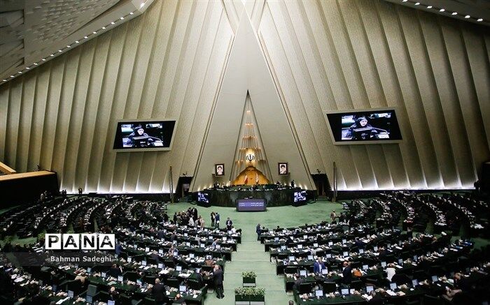 فراهم شدن امکان ادامه تحصیل دانشجویان اخراجی