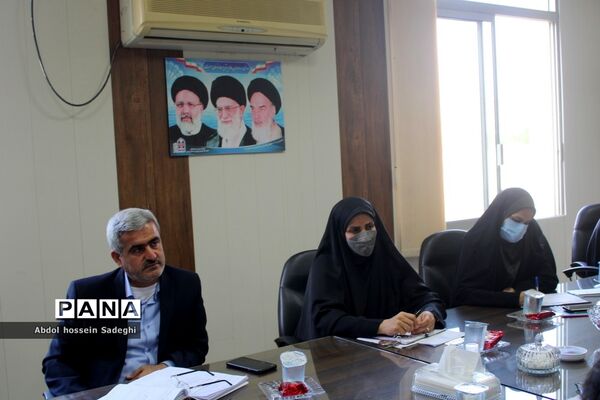 جلسه شورای برنامه‌ریزی اردوگاه‌های دانش‌آموزی استان بوشهر