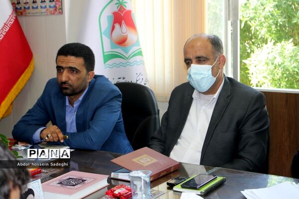 جلسه شورای برنامه‌ریزی اردوگاه‌های دانش‌آموزی استان بوشهر