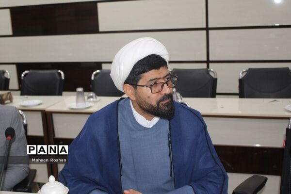 دومین نشست کمیته استانی مانور سراسری  زلزله و ایمنی  سازمان دانش‌آموزی استان بوشهر