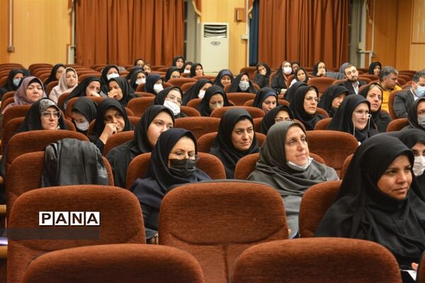 دومین همایش بررسی تغییرات کنکور و تاثیرات آن در آموزش متوسطه