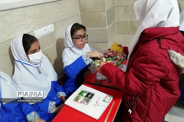 بزرگداشت شهید ادواردو آنیلی در دبستان دخترانه شهید کمانی فشافویه